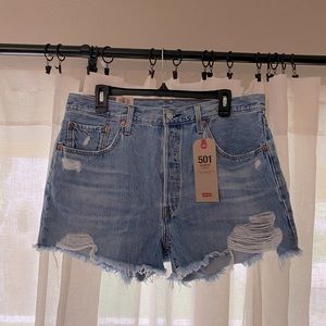 Levi’s 501 shorts size 33 NEW WITH TAGS